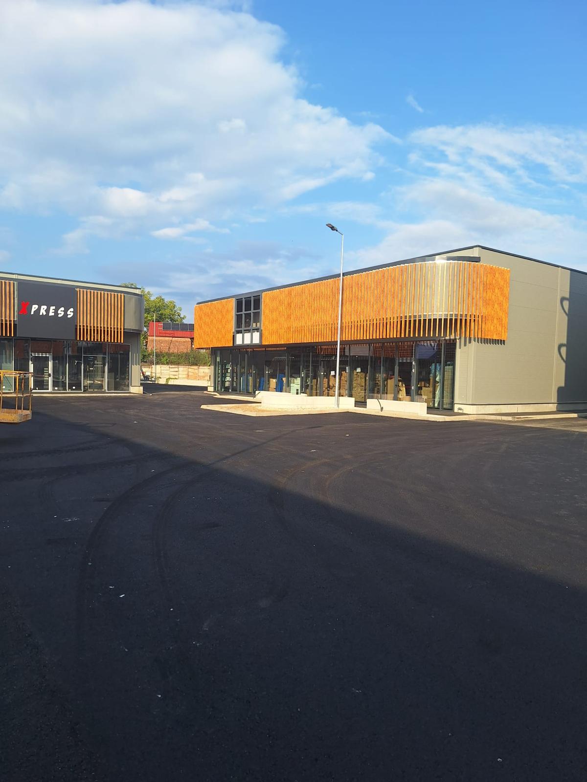 Lucrare riflaj exterior – Mall Cisnadie